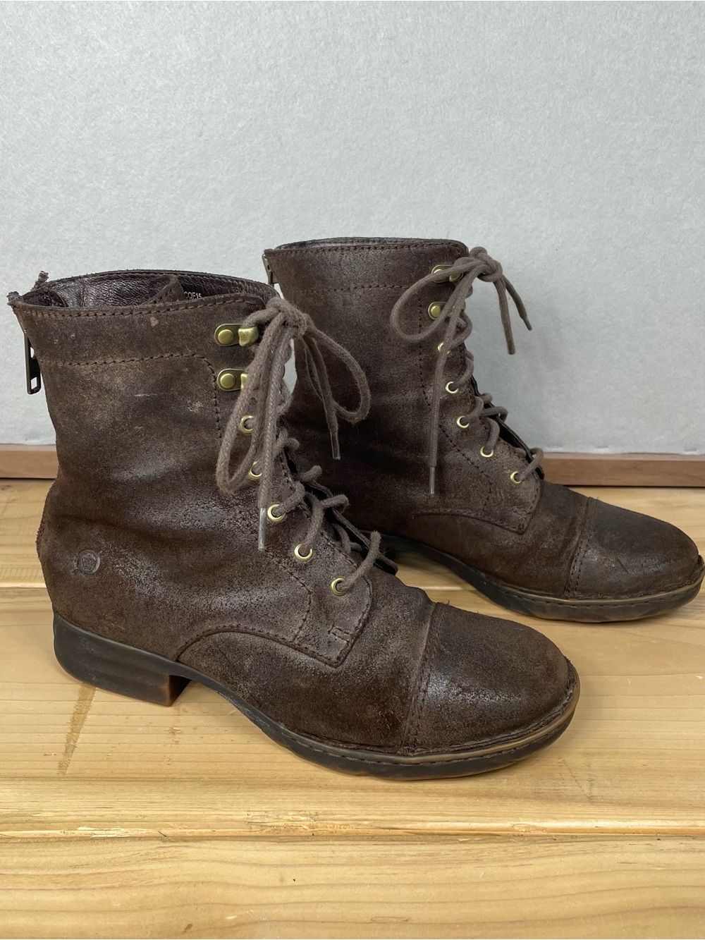 Born Dark Brown Suede/Leather Lace-Up Combat Boots Womens 6M